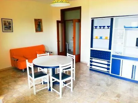 Lungomare Galileo Galilei Apartment *